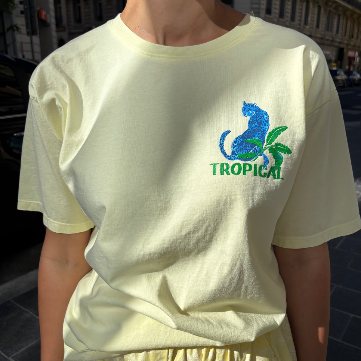 T-shirt tropical jaune
